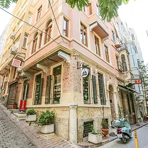Апартаменты No 8 Galata, Стамбул