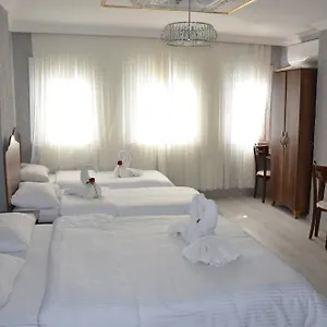 3* Hotel Ikbal Apart Old Town